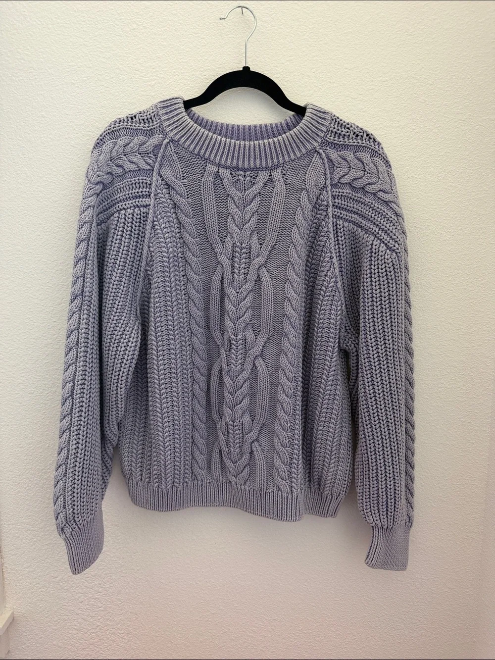Women’s Free People Sweater - Picture 2 of 9